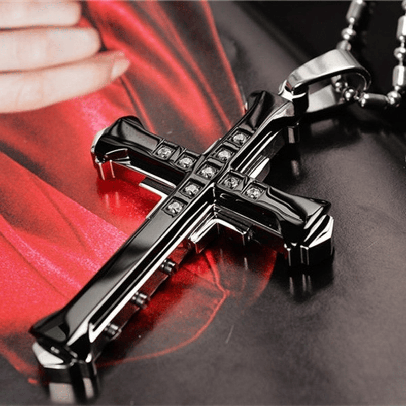 Fashionable Men Jesus Cross Zircon Necklace Gold Plated Cross Pendant Hip Hop Necklaces for Men Jewelry Party Anniversary Gift - Image 2
