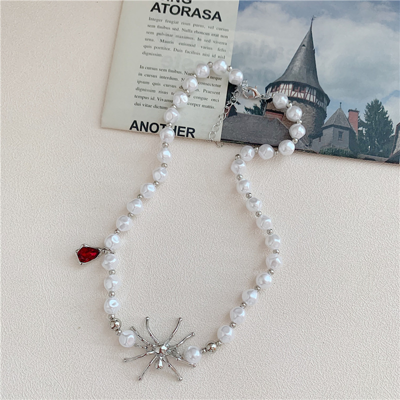 Design Spider Ruby Short Necklace for Men and Women - Image 4
