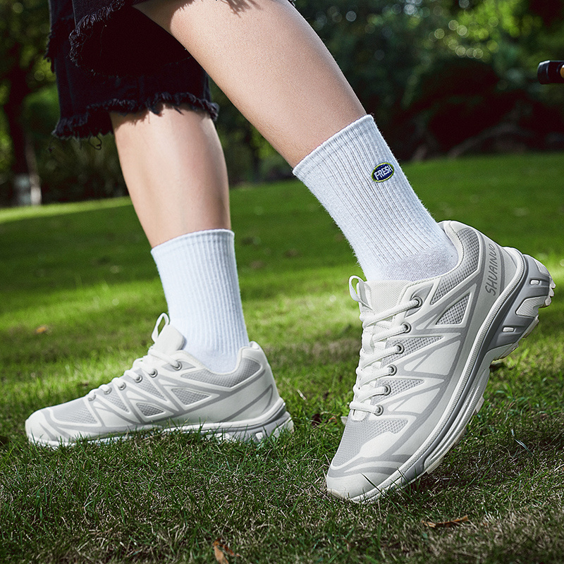 New men's outdoor mountaineering sneakers running shoes Fashion trend sneakers - Image 28