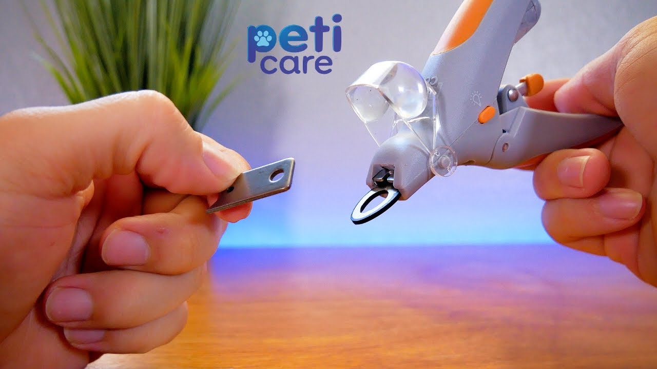 LED Light Pet Nail Clipper- Great for Trimming Cats & Dogs Nails & Claws; 5X Magnification That Doubles as a Nail Trapper; Quick-Clip; Steal Blades - Image 6