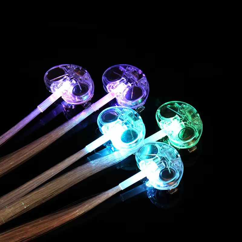 3 Pcs LED Light Up Hair Clip Colored Reflective Flash Hairpin Party Illuminated Flash Braid Christmas Hair Barrettes For Women And Girls - Image 4